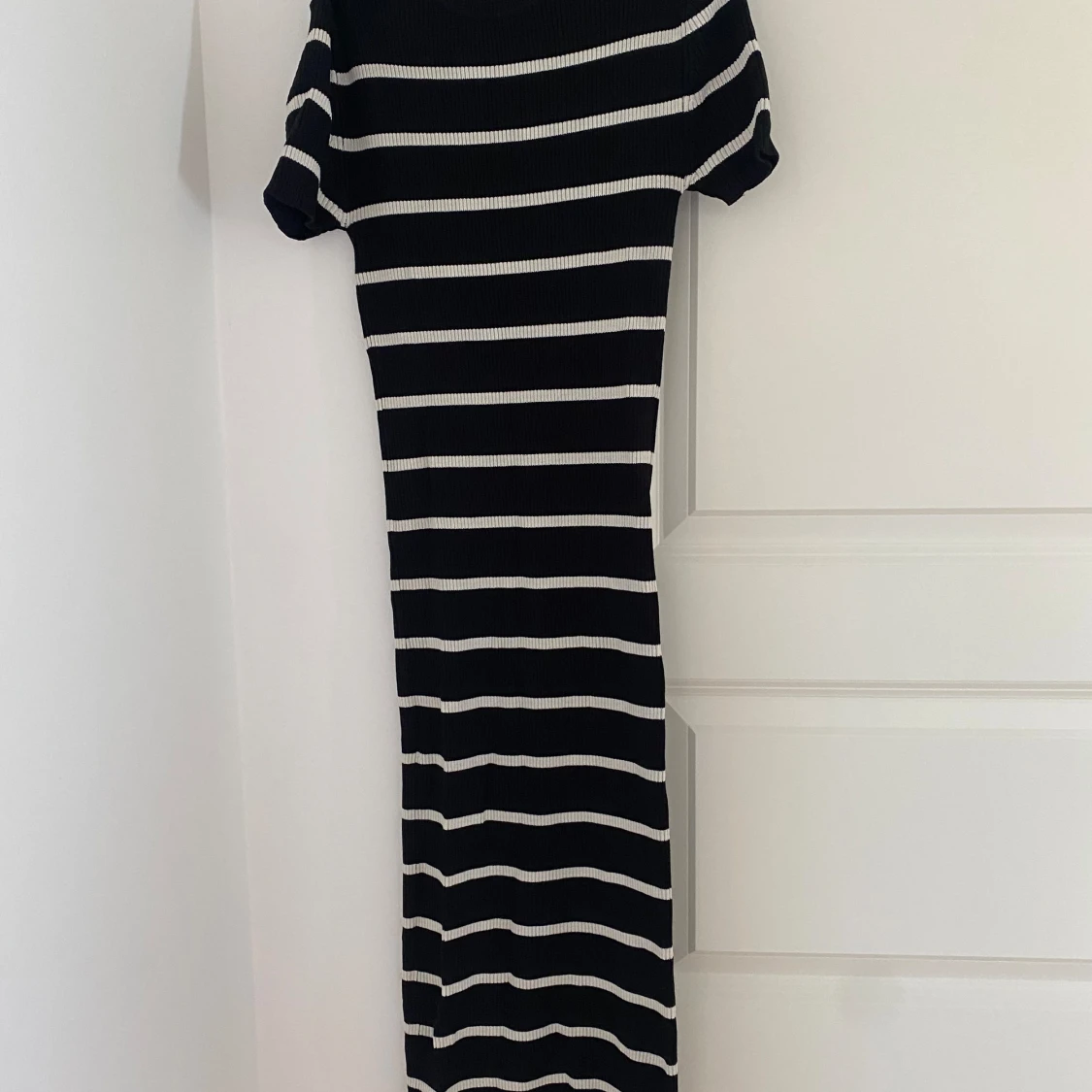 Ribbad klänning Zara stl Xs