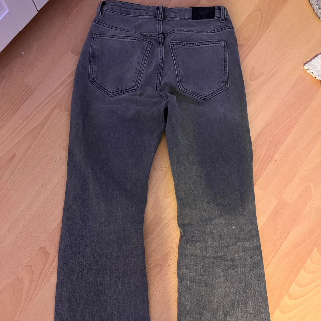 Oanvända jeans  - 90