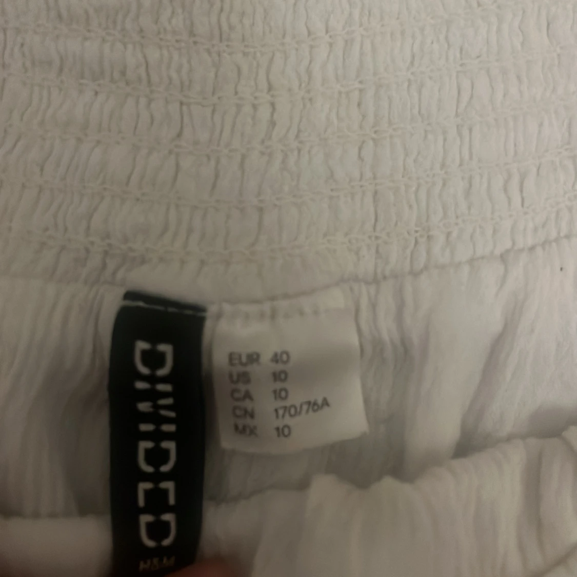 Vit mönstrad volang kjol - 91