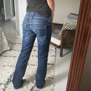 Pepe jeans  - Super snygga lågmidjade men inte min smak. (lånade bilder av förra säljaren)