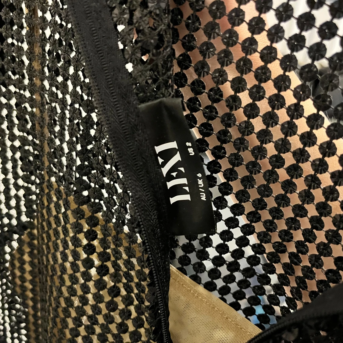 Svart glittrig klänning från Lexi - 91