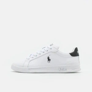 Polo sko - Sprillans nya säljer pågrund av att dem är förstora