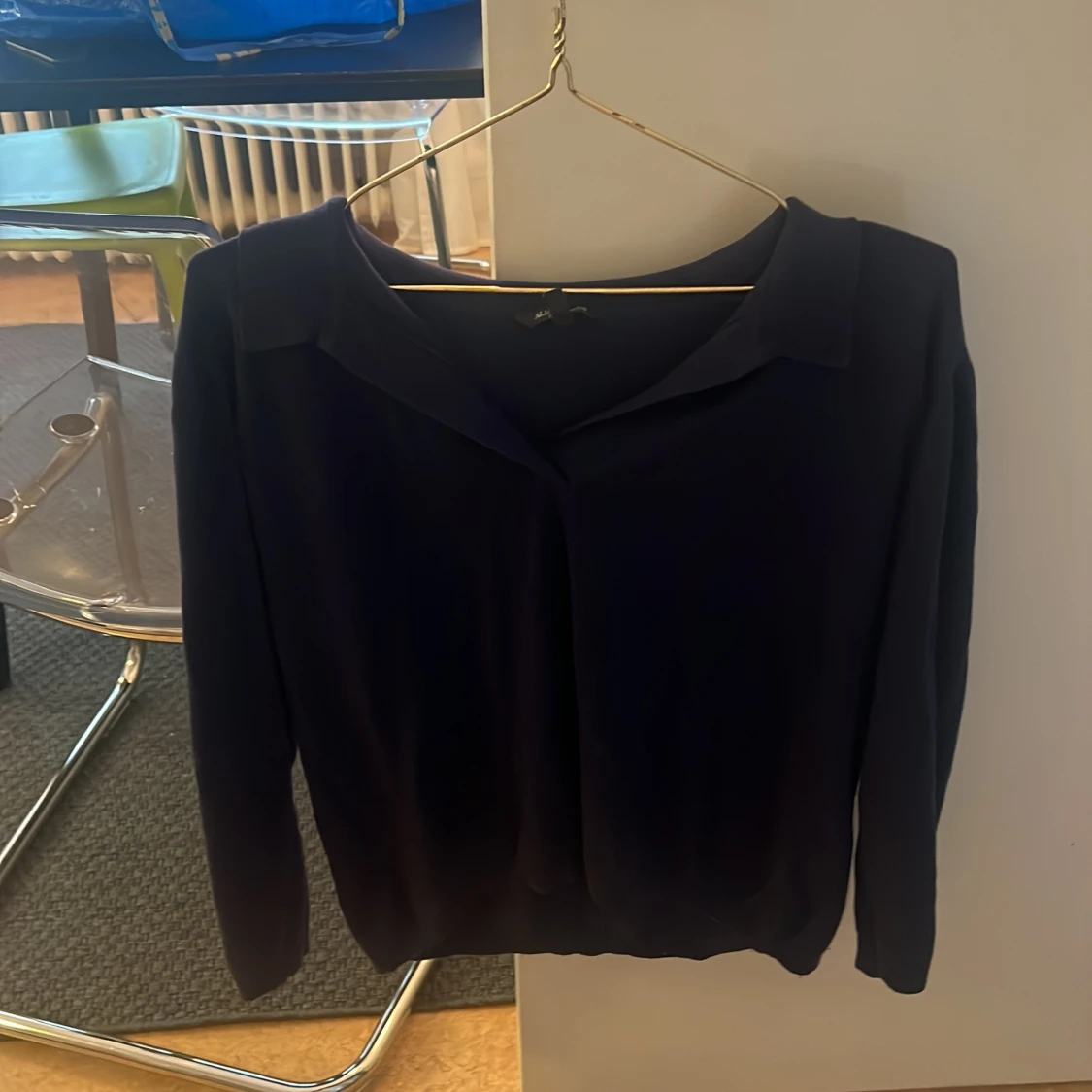 Svart långärmad tröja från Alice Bizous