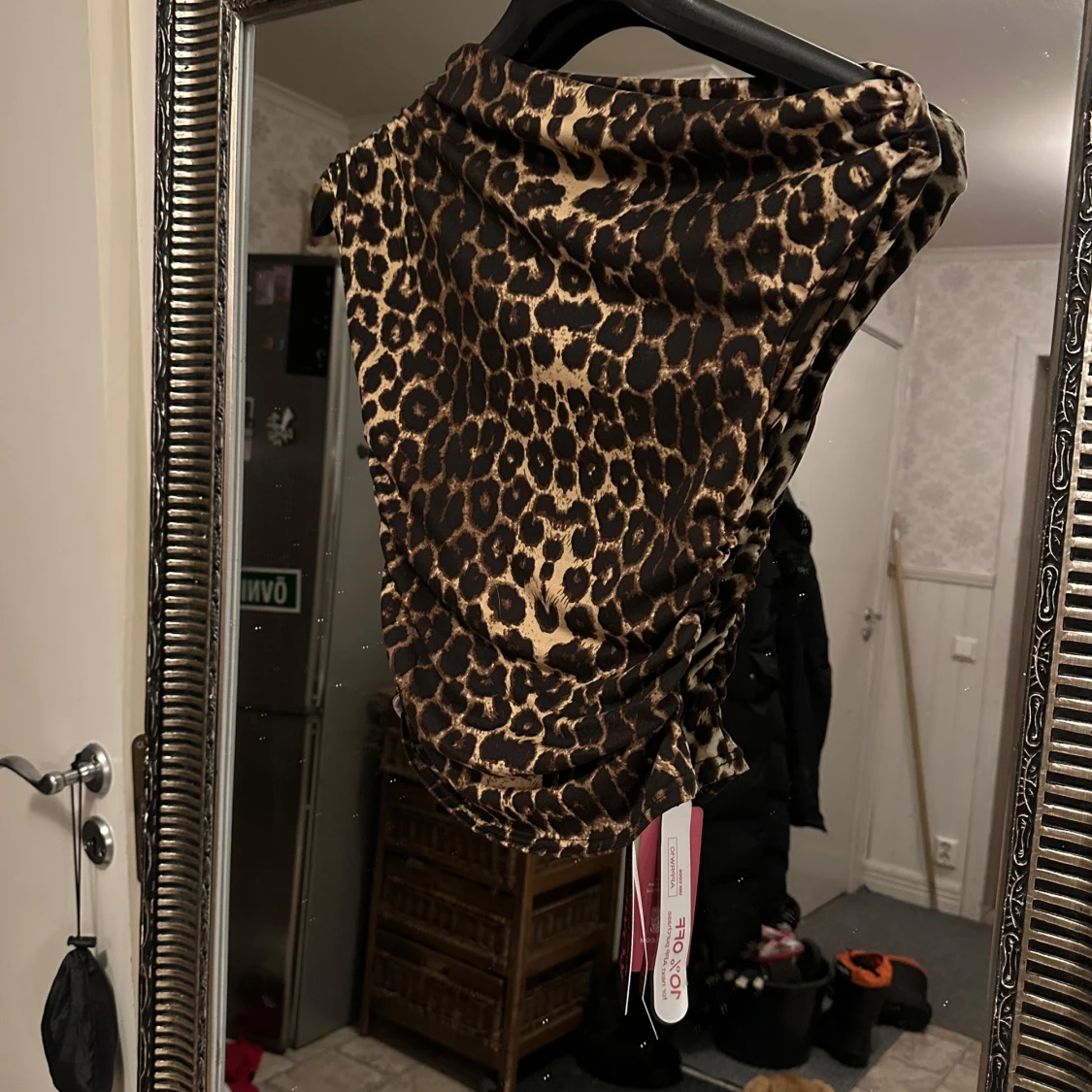 Leopardmönstrad offshoulder topp - 1