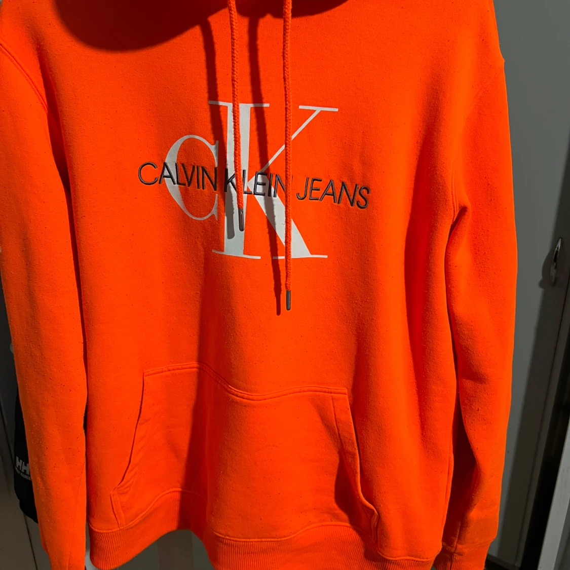 Orange hoodie från Calvin Klein Jeans - 3