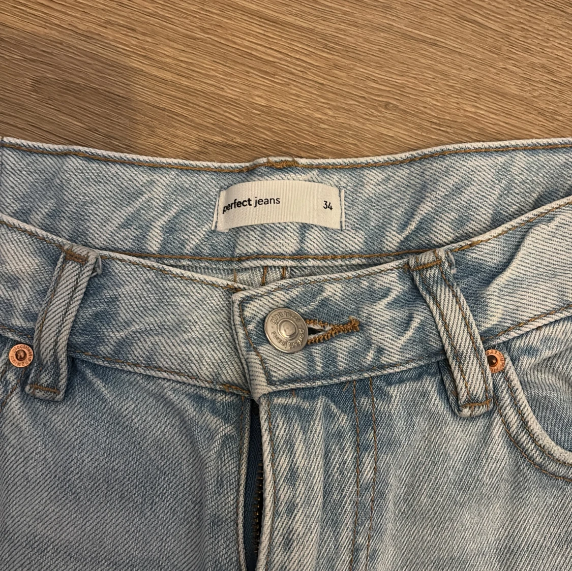 Ljusblå jeans från Perfect Jeans(gina tricot)