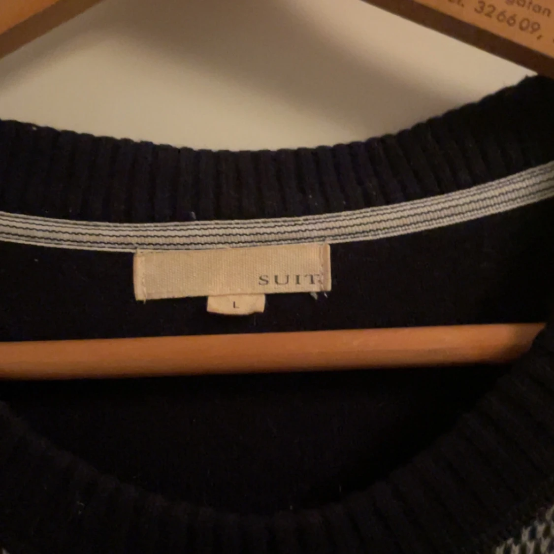 Grå tröja från Suit - 90