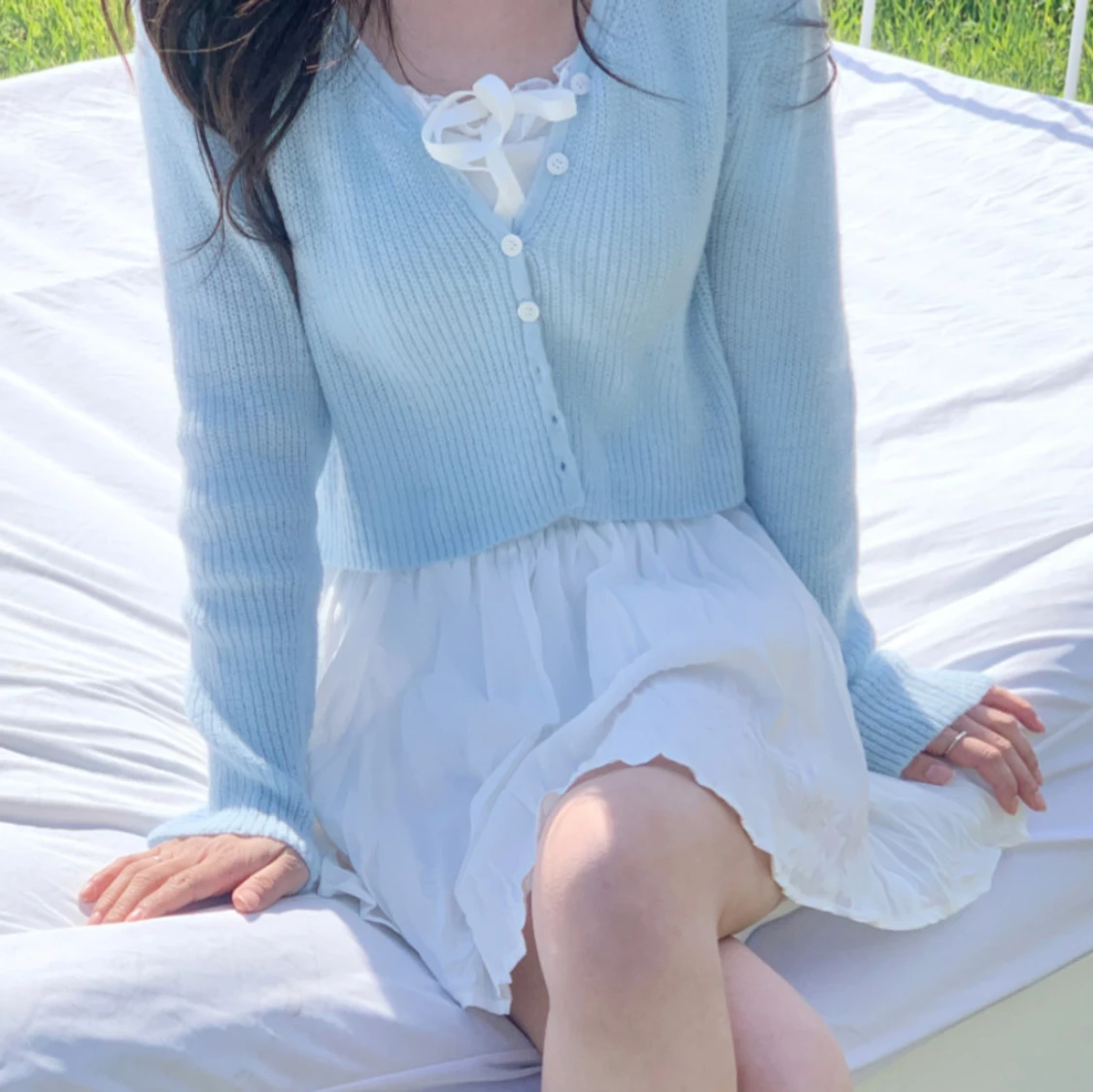 vit kjol med shorts  - 90