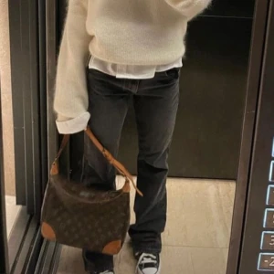 Lågmidjade jeans - Snygga lågmidjade jeans, fint skick❣️