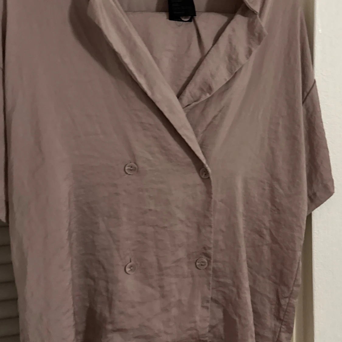 Två siden pyjamas i smutsrosa - 91