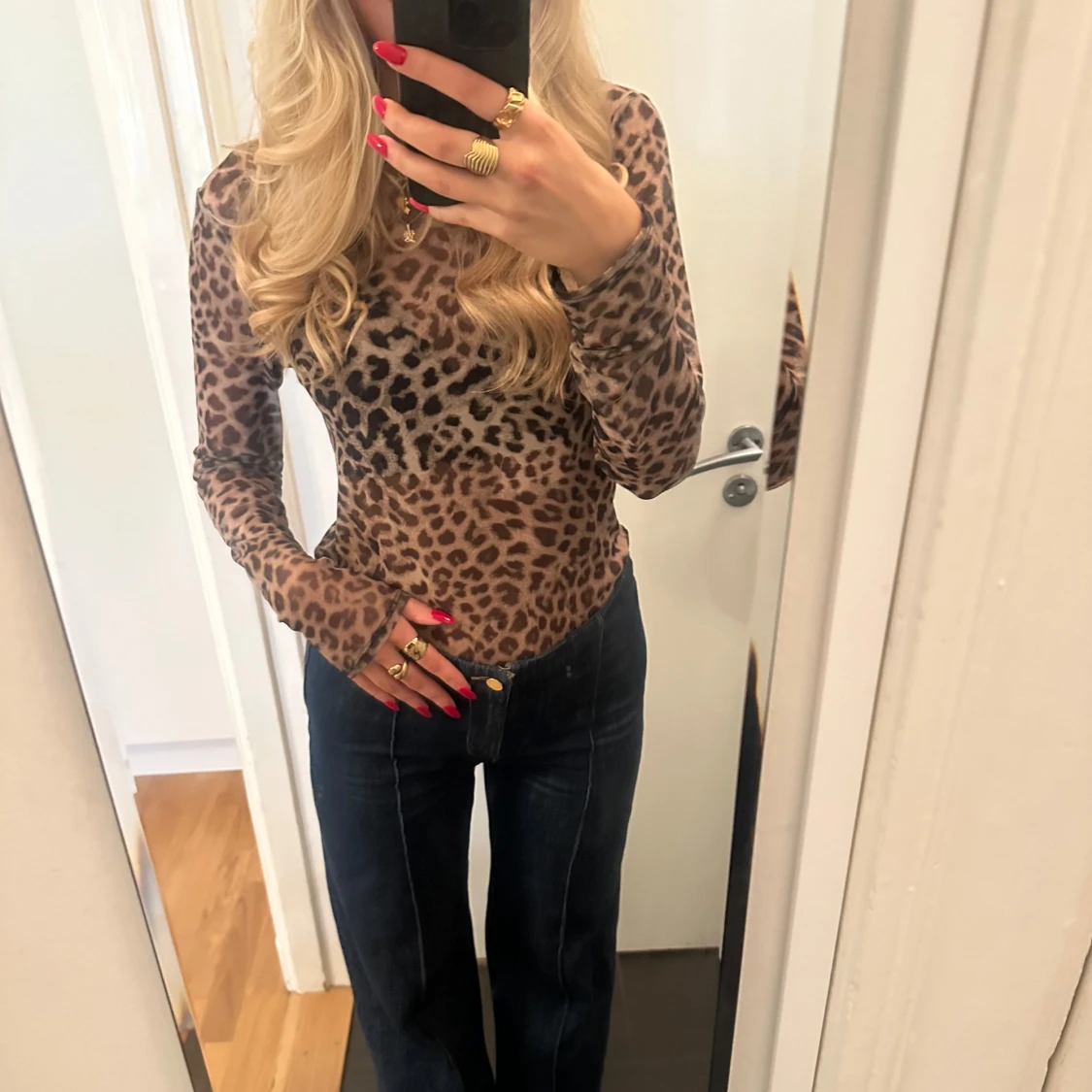 Leopardmönstrad långärmad topp - 90