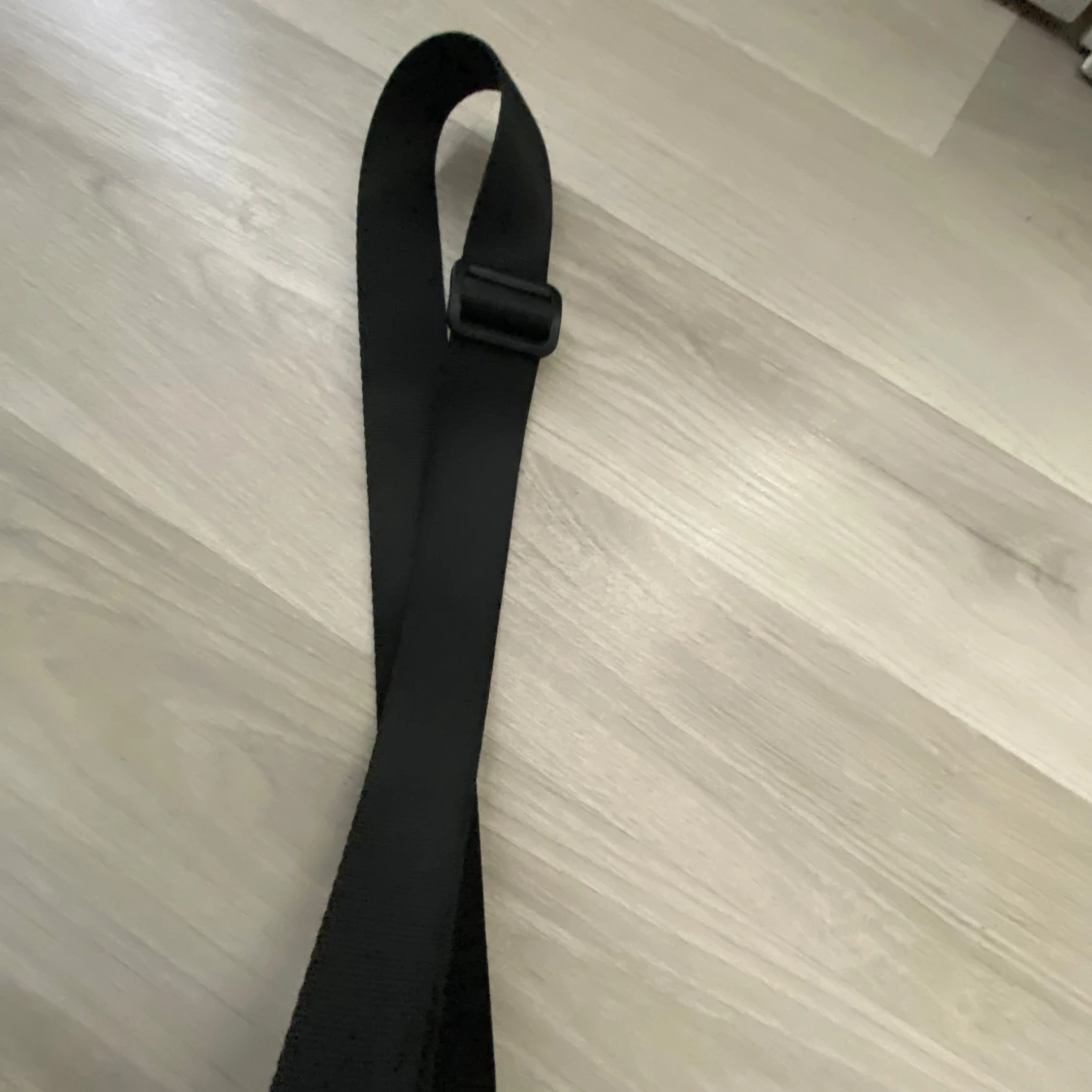 Guess axelväska - 91