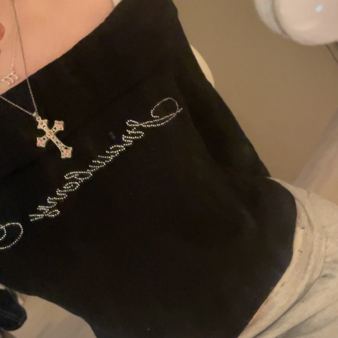 Svart offshoulder topp  - 91