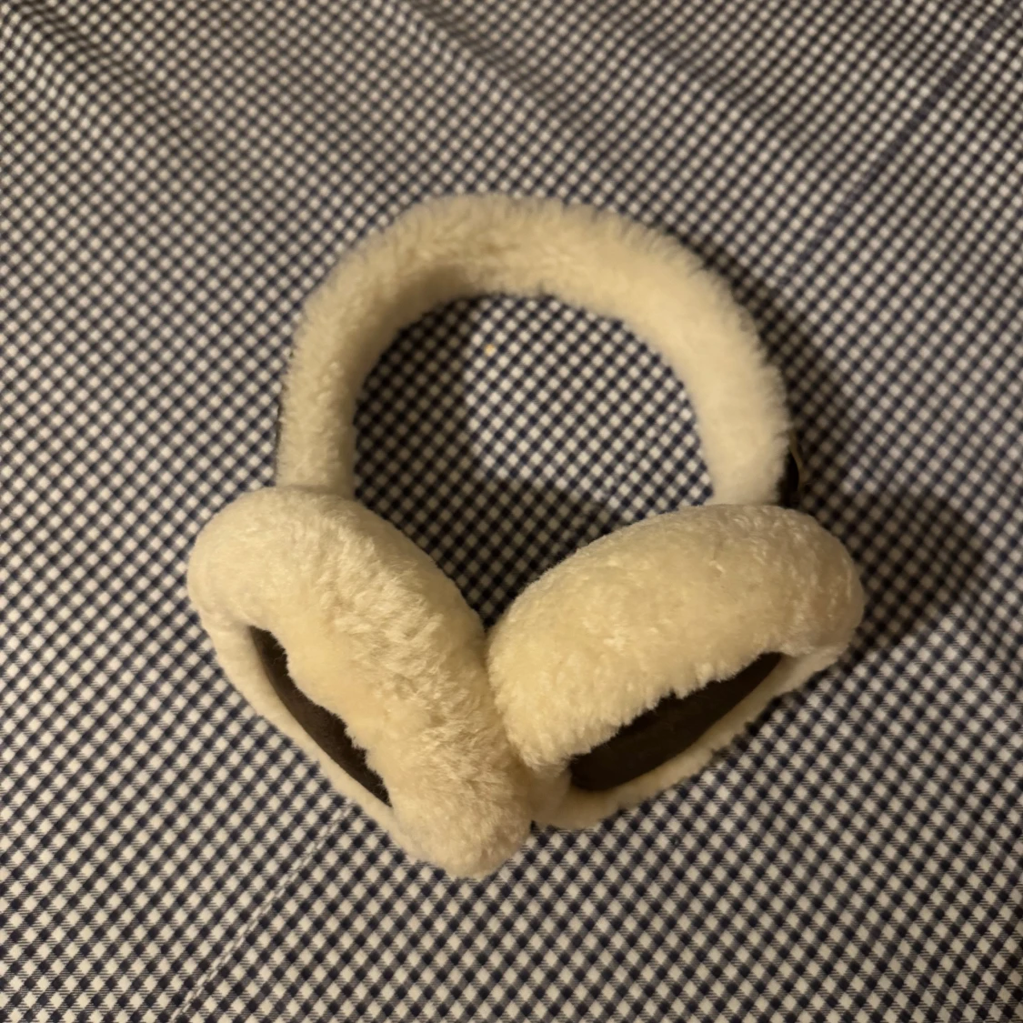 Faarskinn öronmuffar - 91