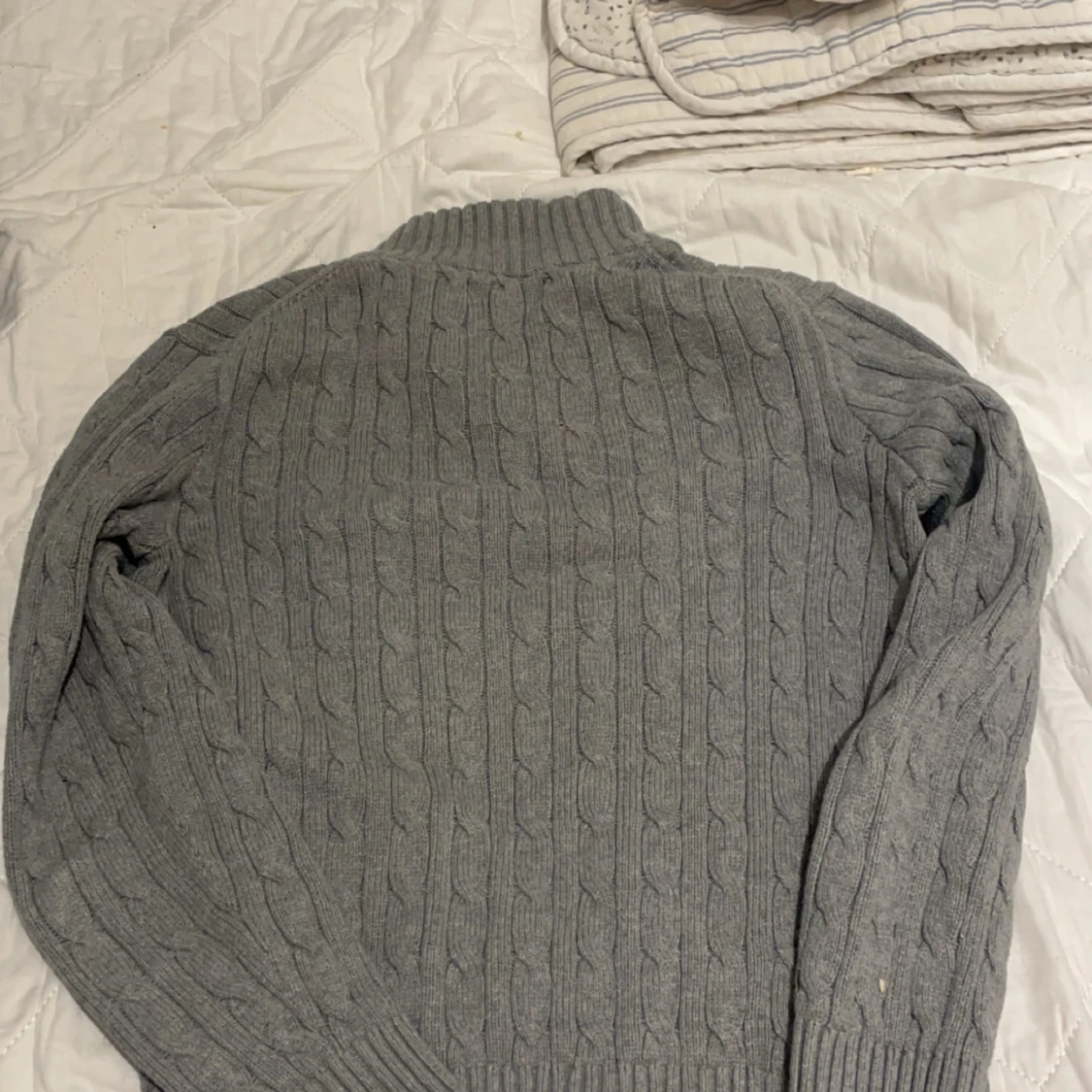 Grå stickad tröja från Polo Ralph Lauren - 1