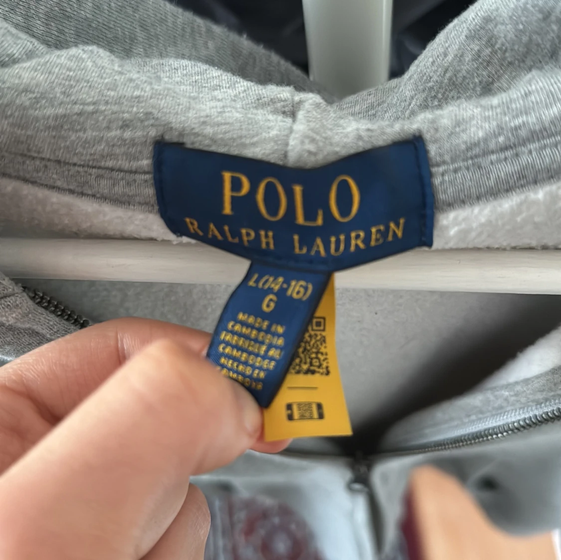 Grå polo zip up  - 2