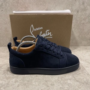 Louboutin Skor - Louboutin Skor | Skick: 9/10 | Storlek: 40 | Pris: 1299kr | Pris kan diskuteras | Hör av er vid mer frågor | Mvh Leon