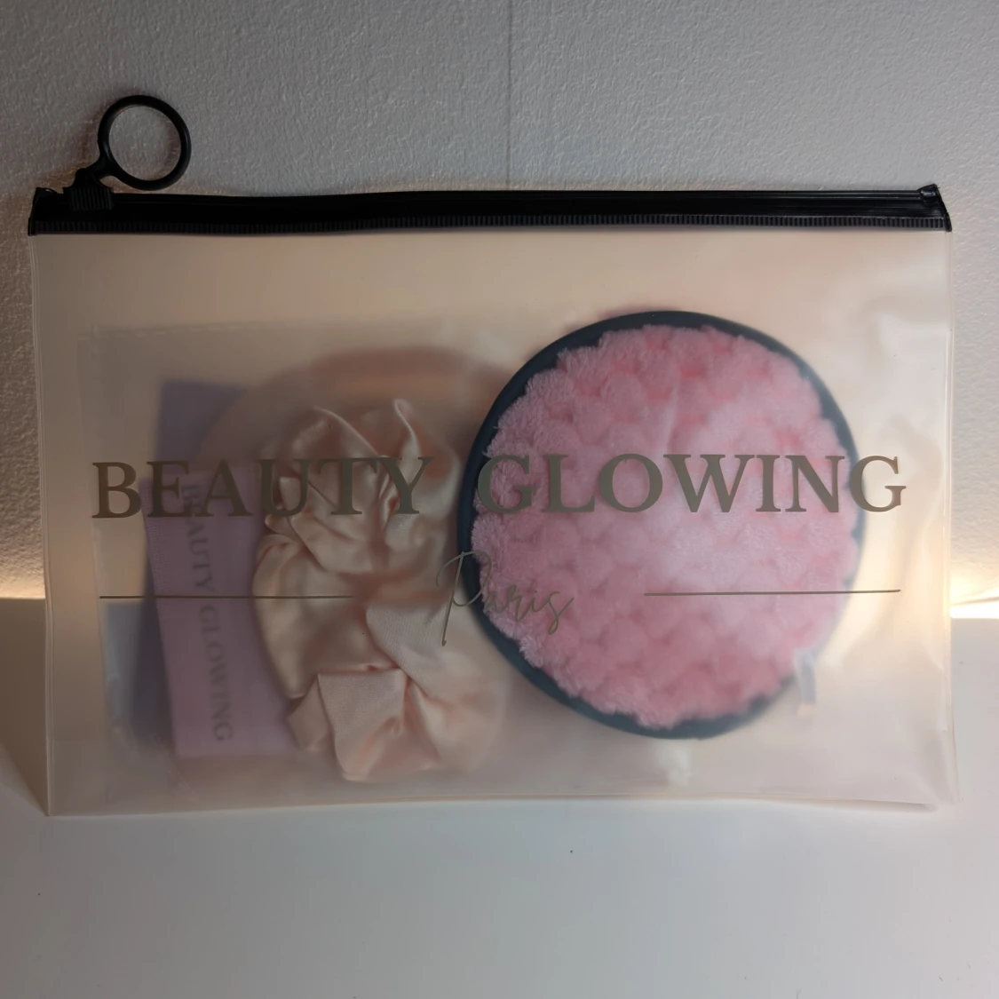 3-i-1 Silkeskrubbhandske – Skonsam Exfoliering för Ansikte & Kropp, Helt Ny - 1