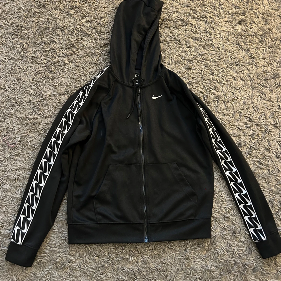 Svart träningsset från Nike - 1