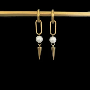 Guldhalsband med pärlor - Elegant guldhalsband med fem hängande pärlor. Perfekt för att ge en sofistikerad touch till din outfit. Kedjan är tunn och smidig, vilket gör den bekväm att bära hela dagen.