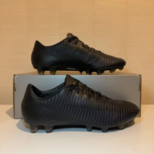 Nike Mercurial Vapor 11 - Nike Mercurial Vapor 11 Elite AG “NikeID”👨‍🎨, Skick- 8/10 (väskan ingår🎒)