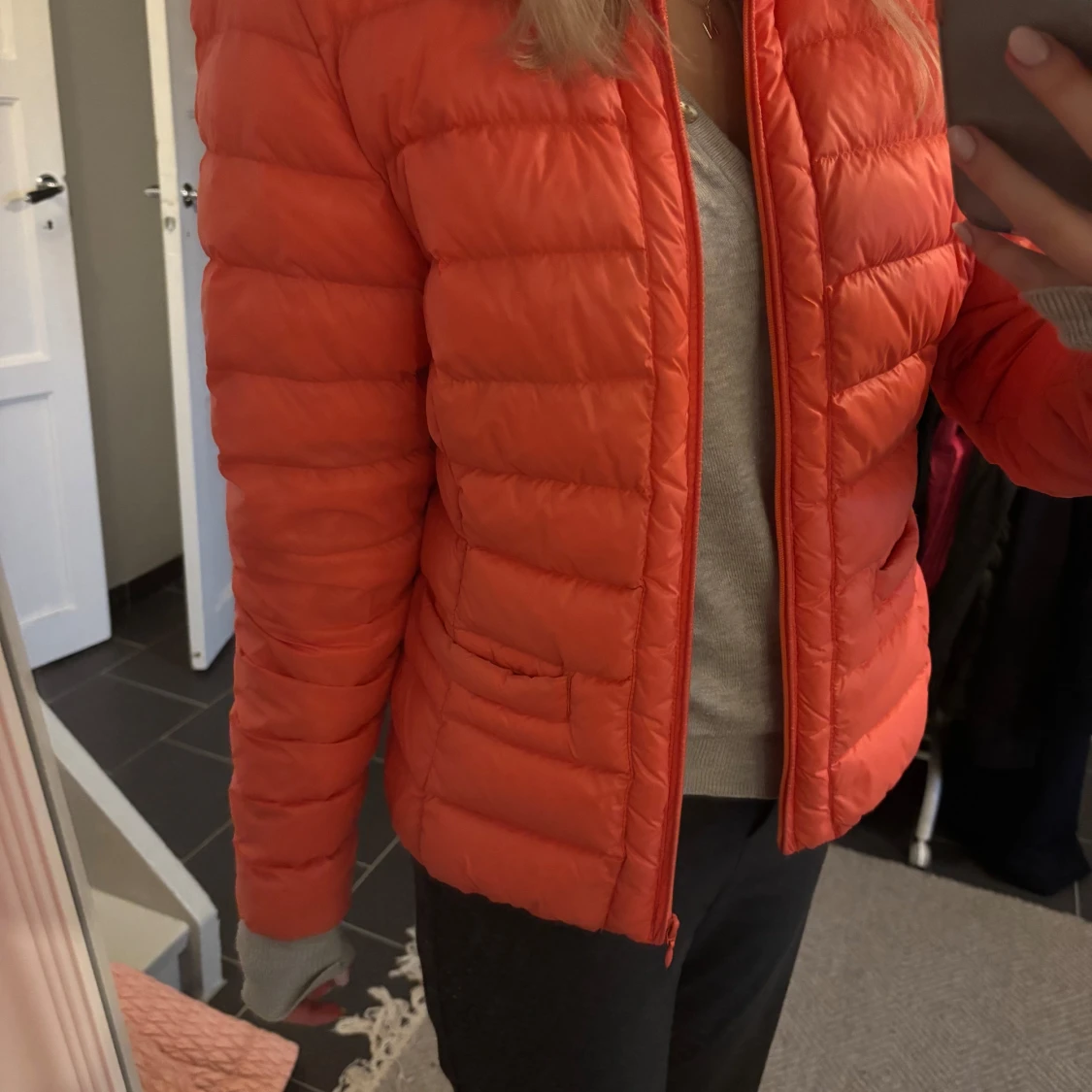 Rosa pufferjacka från Holly & Whyte - 1