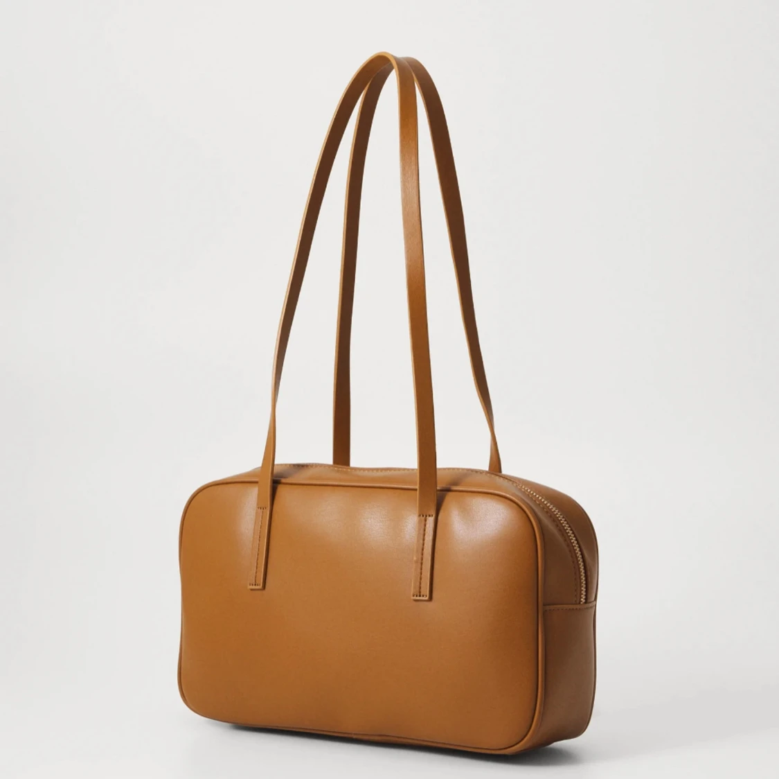 Brun axelväska med spetsdetalj - 1