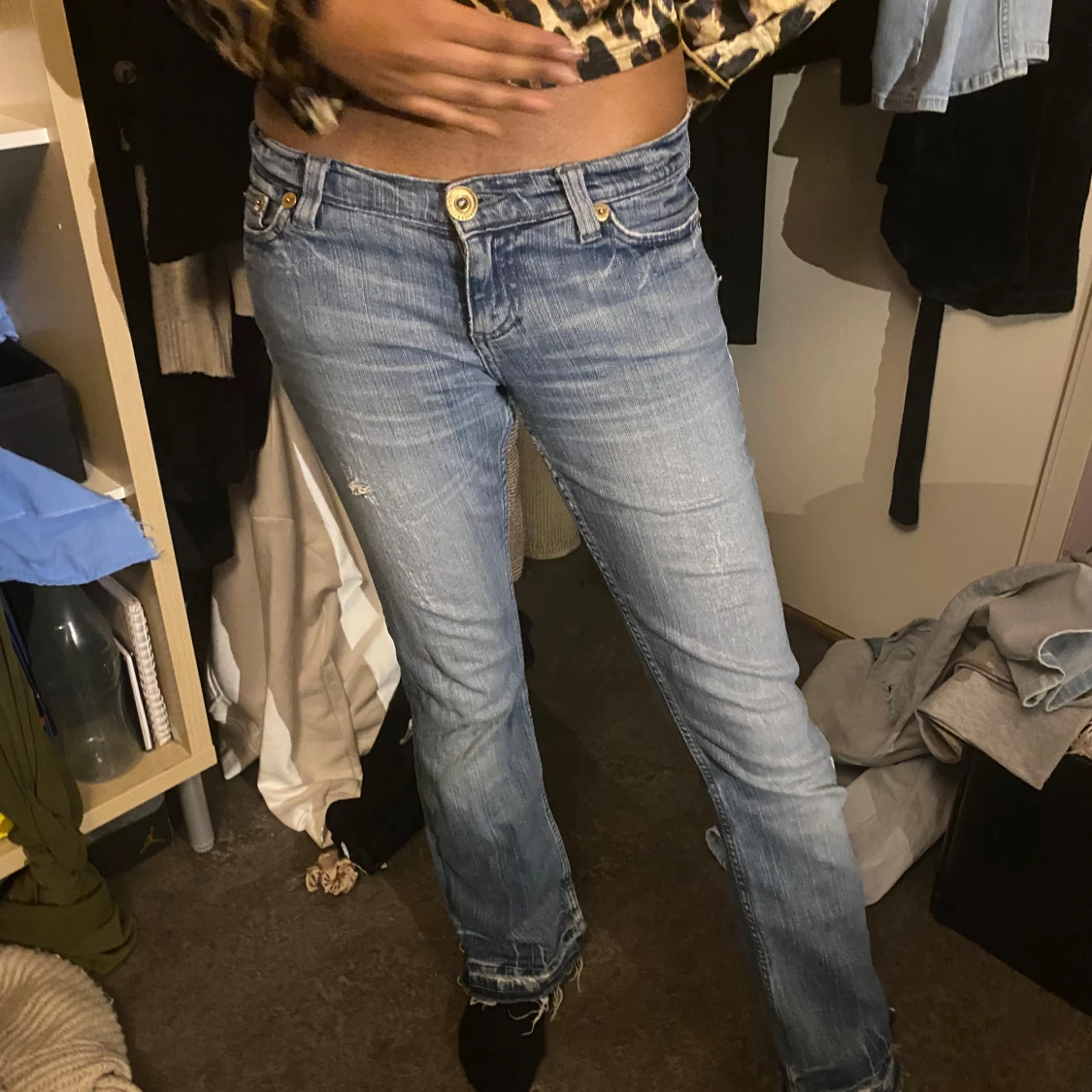 Low bootcut jeans