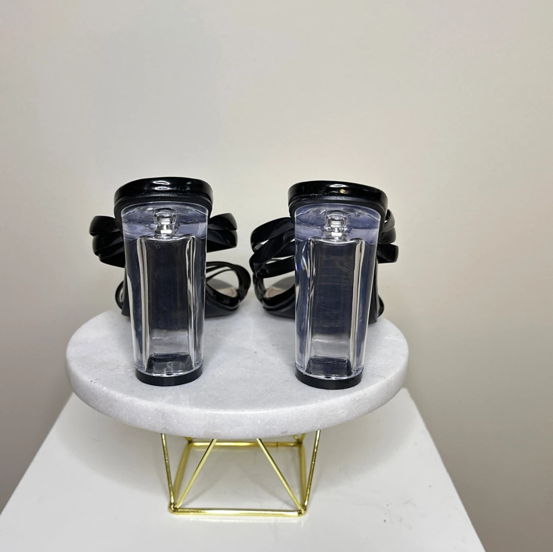 Svarta klackskor med transparent klack från Jeeni - 2