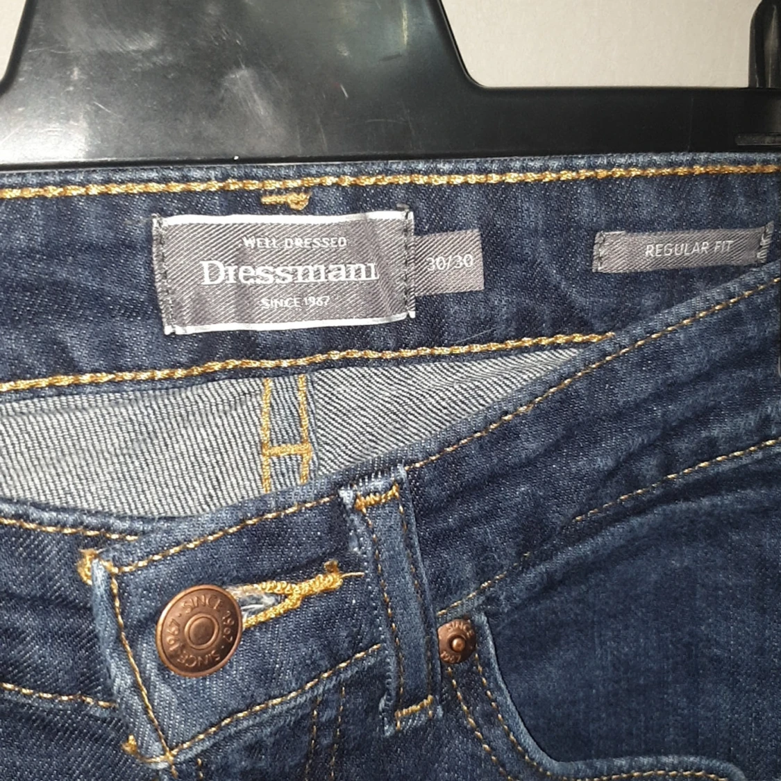 Blå jeans från Dressmann - 1
