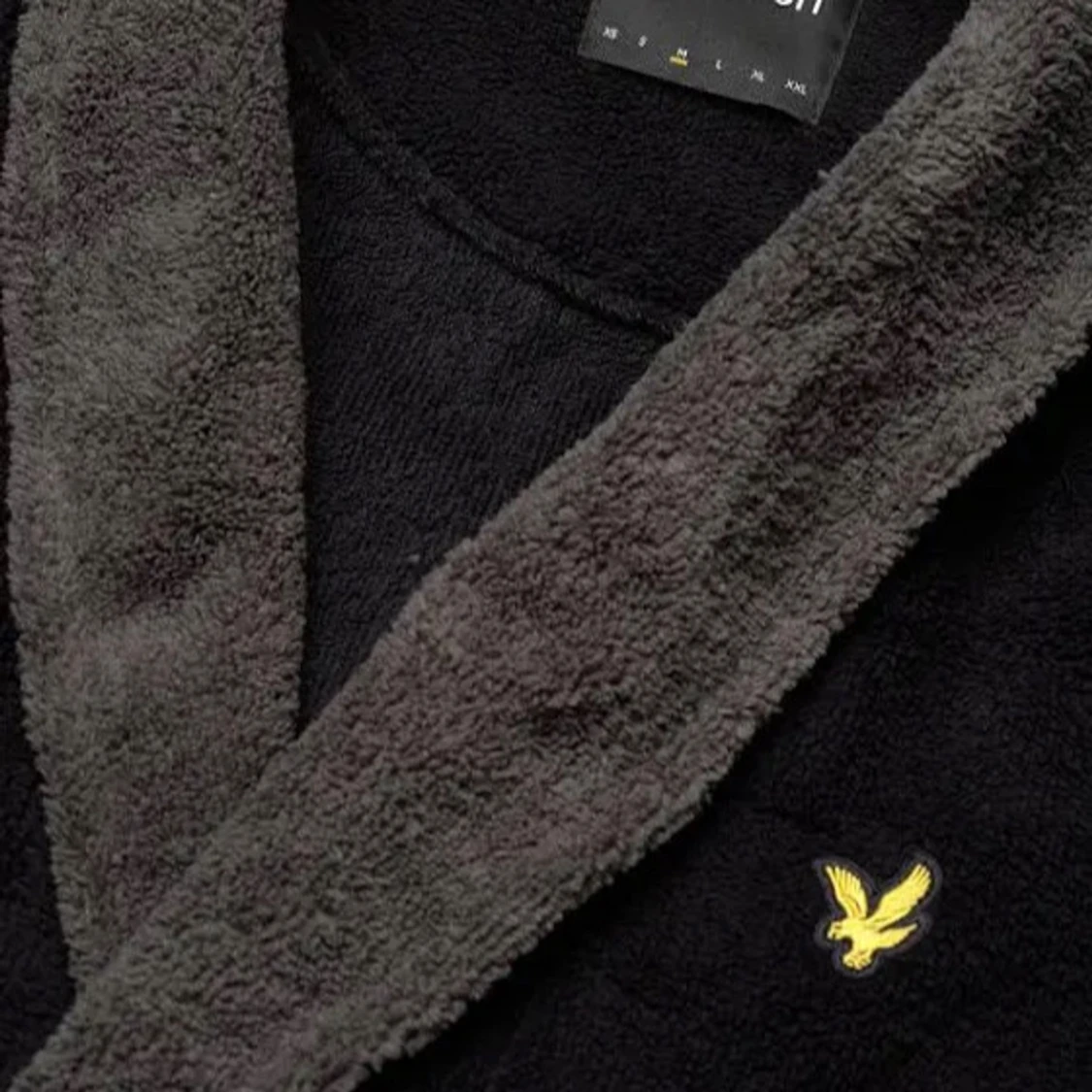 Svart morgonrock med broderad logga - 2