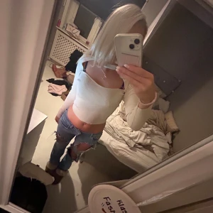 zara topp - säljer denna unika topp från zara då den ej används 🥰