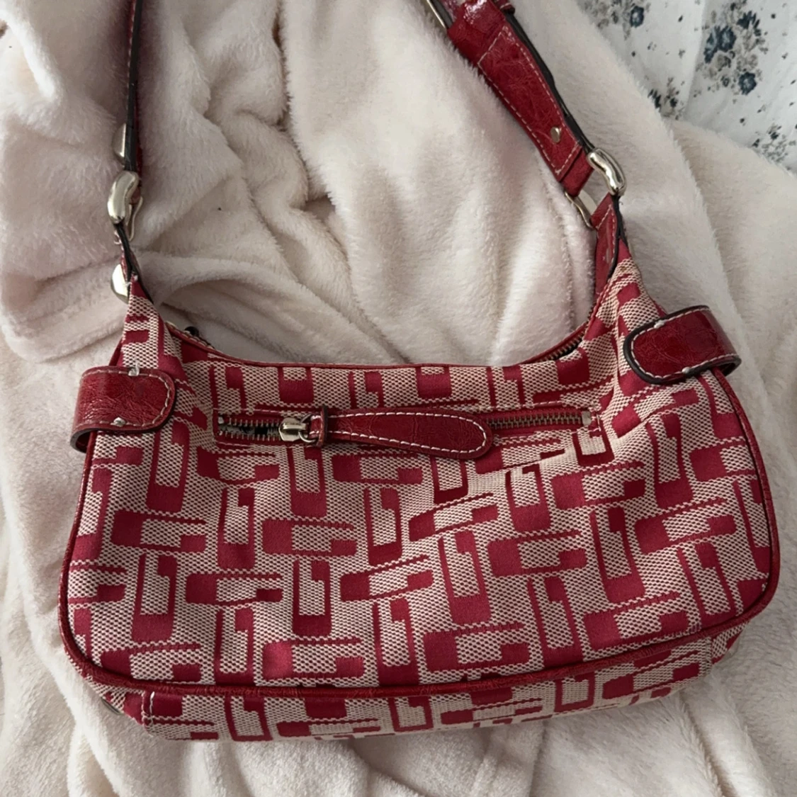 Guess väska vintage - 91