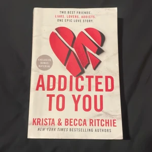 Addiced to you - Säljer Addicted to you! Super bra book som passar perfekt till fina höstkvällar! Köpt för 200kr säljer för 120!