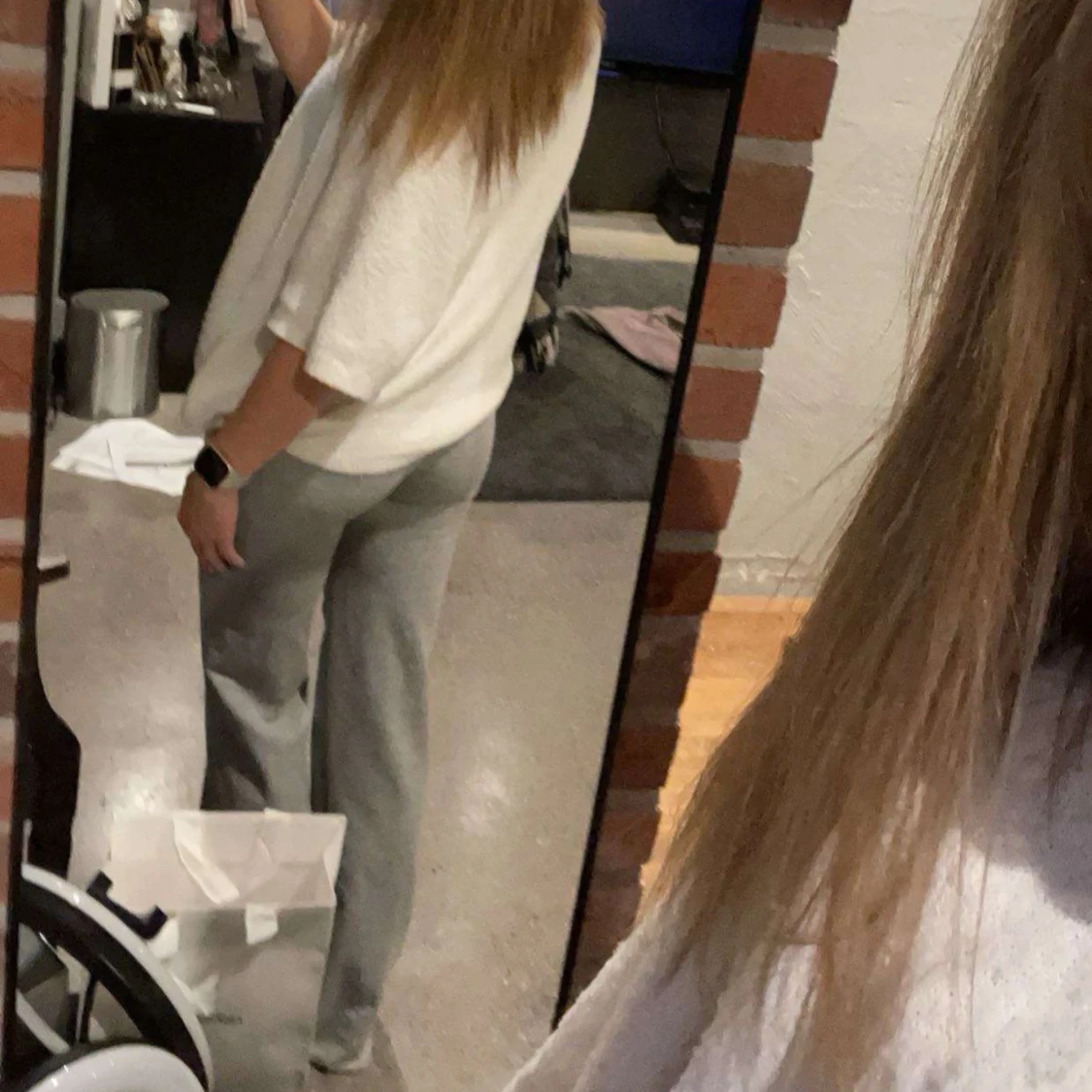 Grå mjukisbyxor med snörning - 1