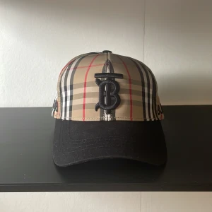 Burrberry keps - Helt ny burberry keps