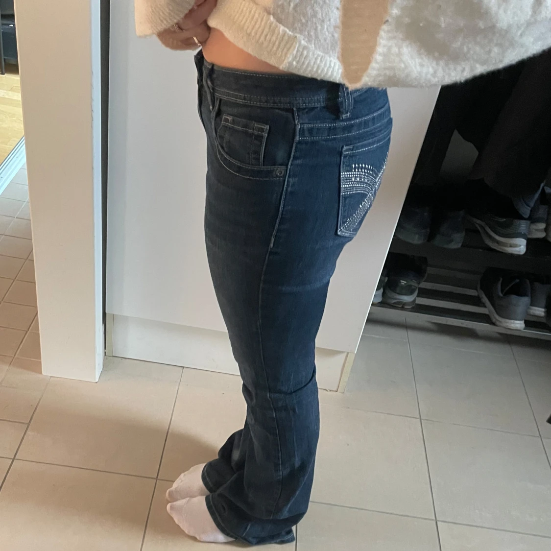 Mörkblå bootcut jeans  - 1