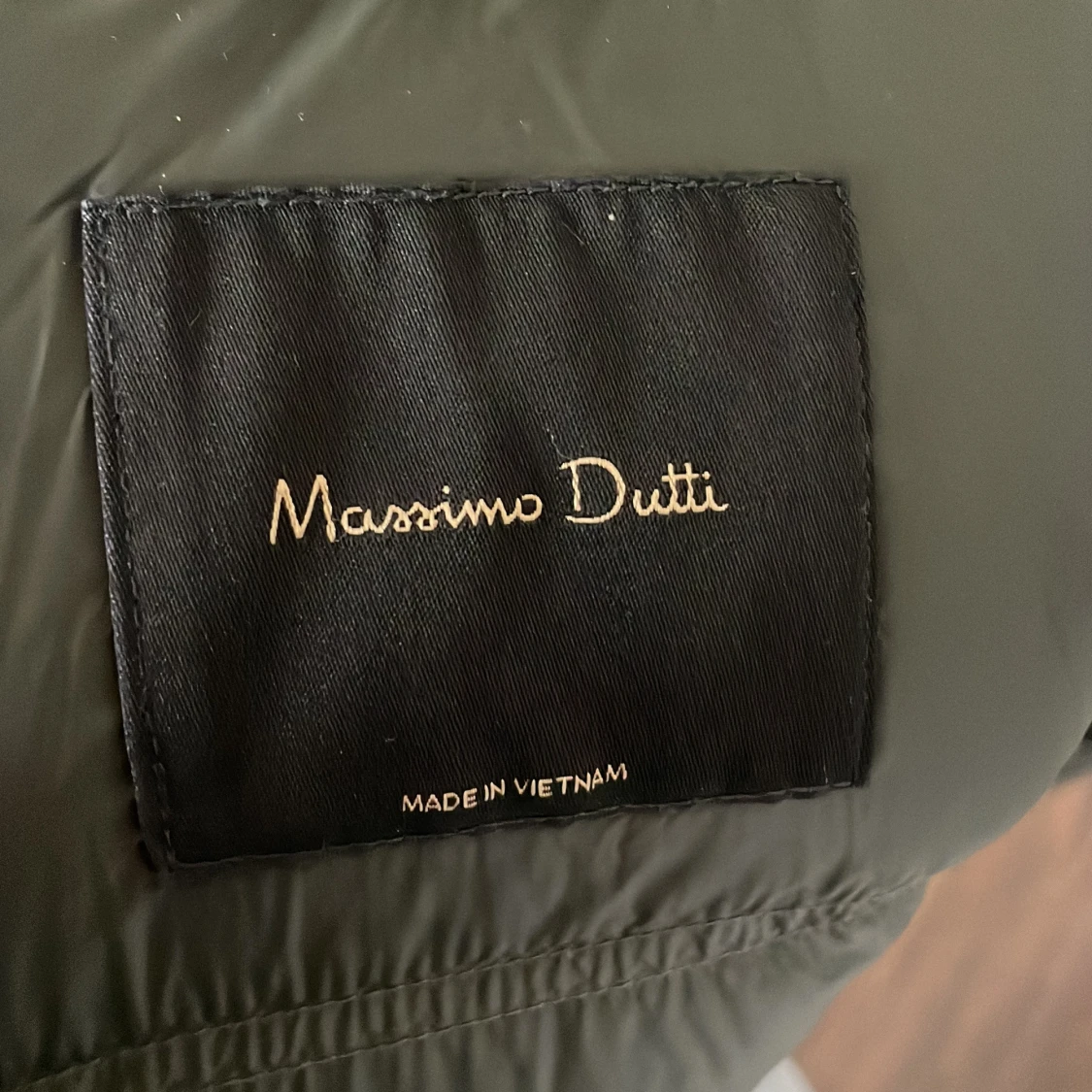 Grön Massimo Dutti vinterjacka  - 90