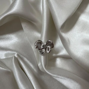 Lovisa ring  - 45kr/st, rostfritt stål 304