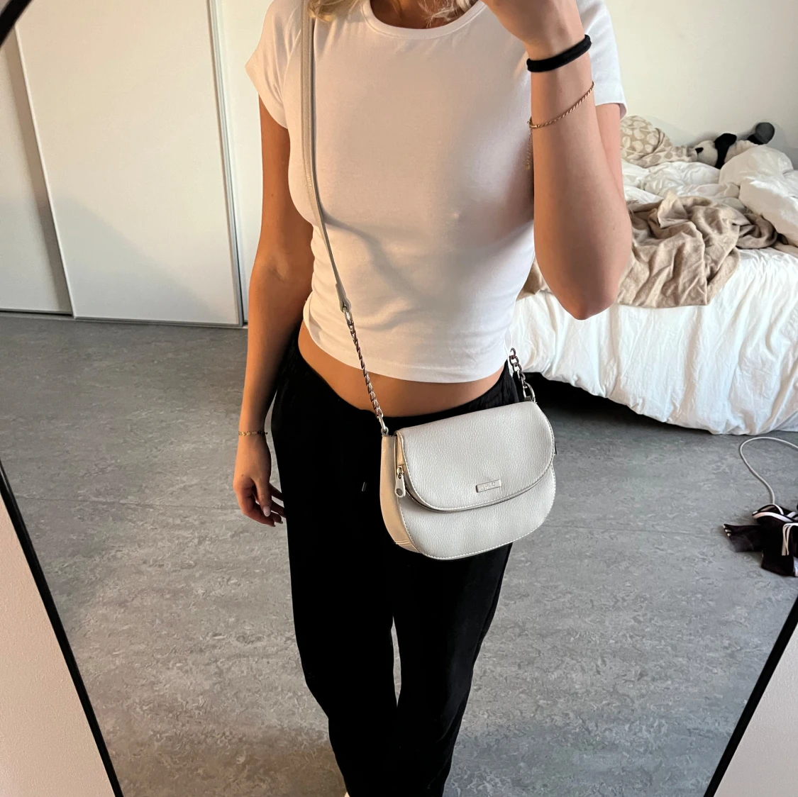 Vit väska - 90