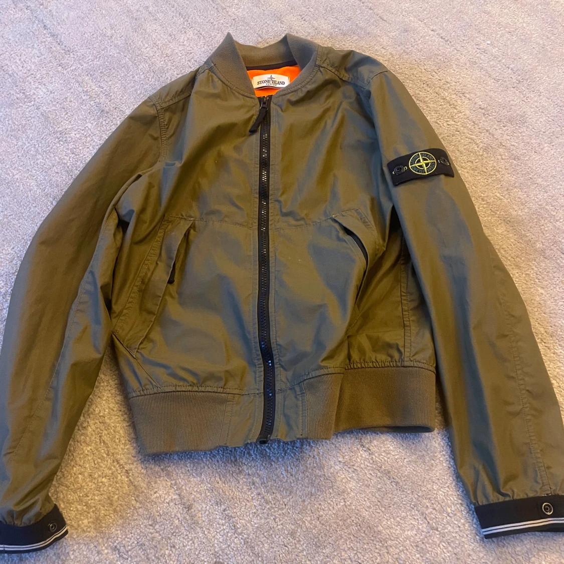  Stone Island jacka - nästan ny 