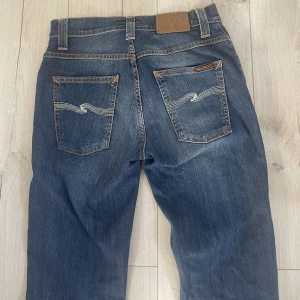 Nudie jeans CO - Helt nya jeans använd bara par gånger. Storlek 29/32