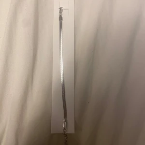 Armband och halsband Herringbone - Super fina❤️Oanvändq