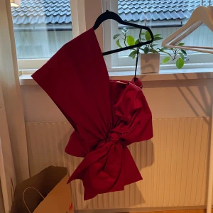 H&M Rosetttop  - Viral top!  Använd en gång 