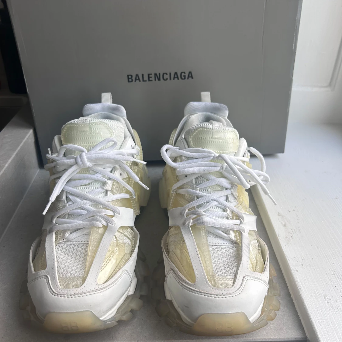BALENCIAGA TRACK CLEAR SOLE