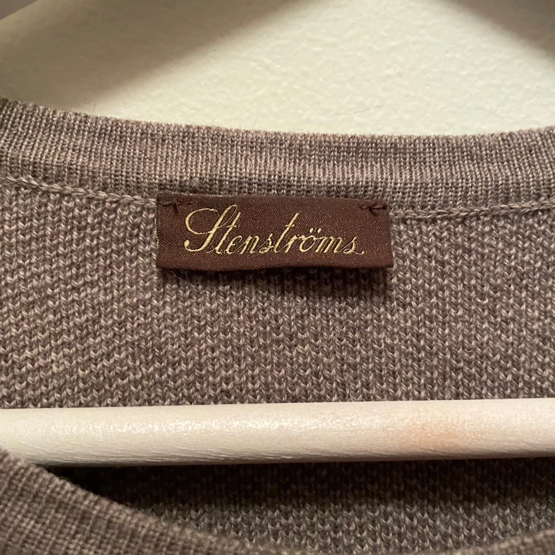 Stickad tröja  - 91