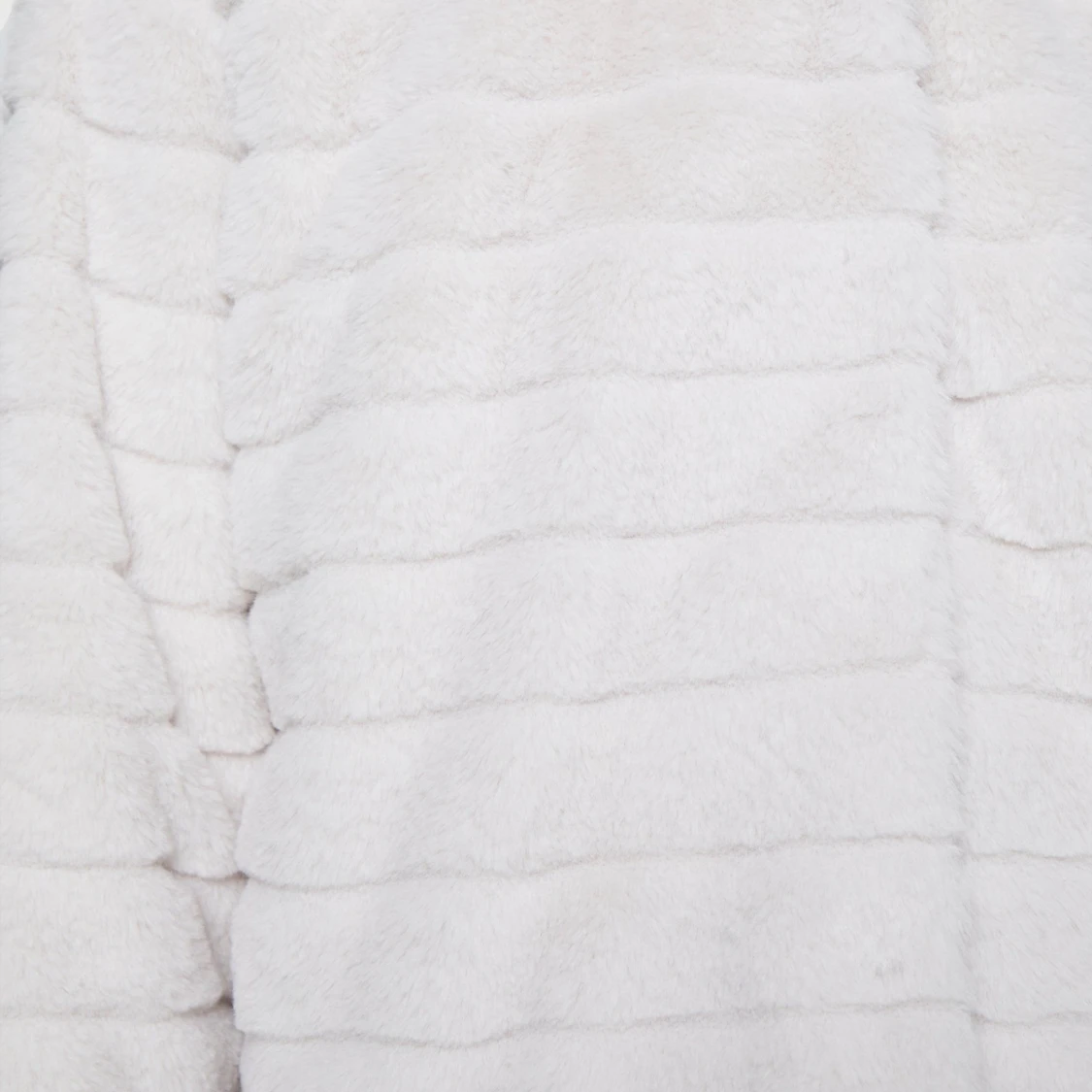 SÅÅ skön lurvig jacka!  - 1