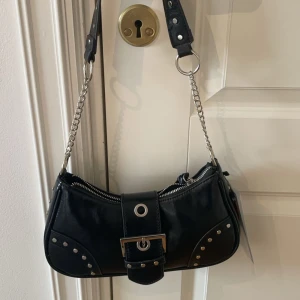 Handväska - Handväska från newyorker, aldrig använd