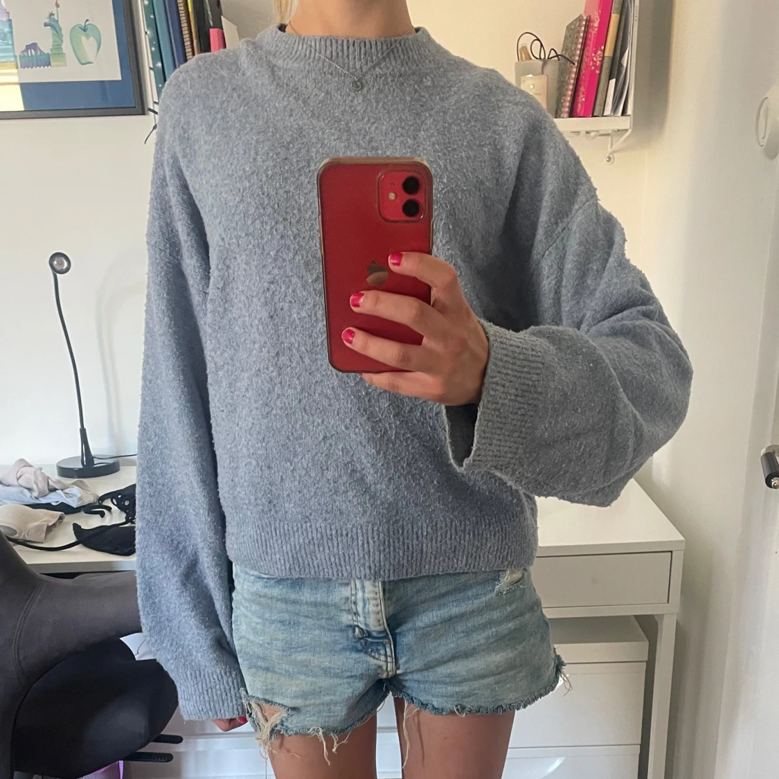 Blå tjocktröja - 90