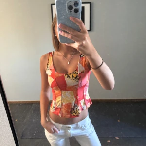 Korsett topp - Så fin och tunt skönt material. Inga defekter. 